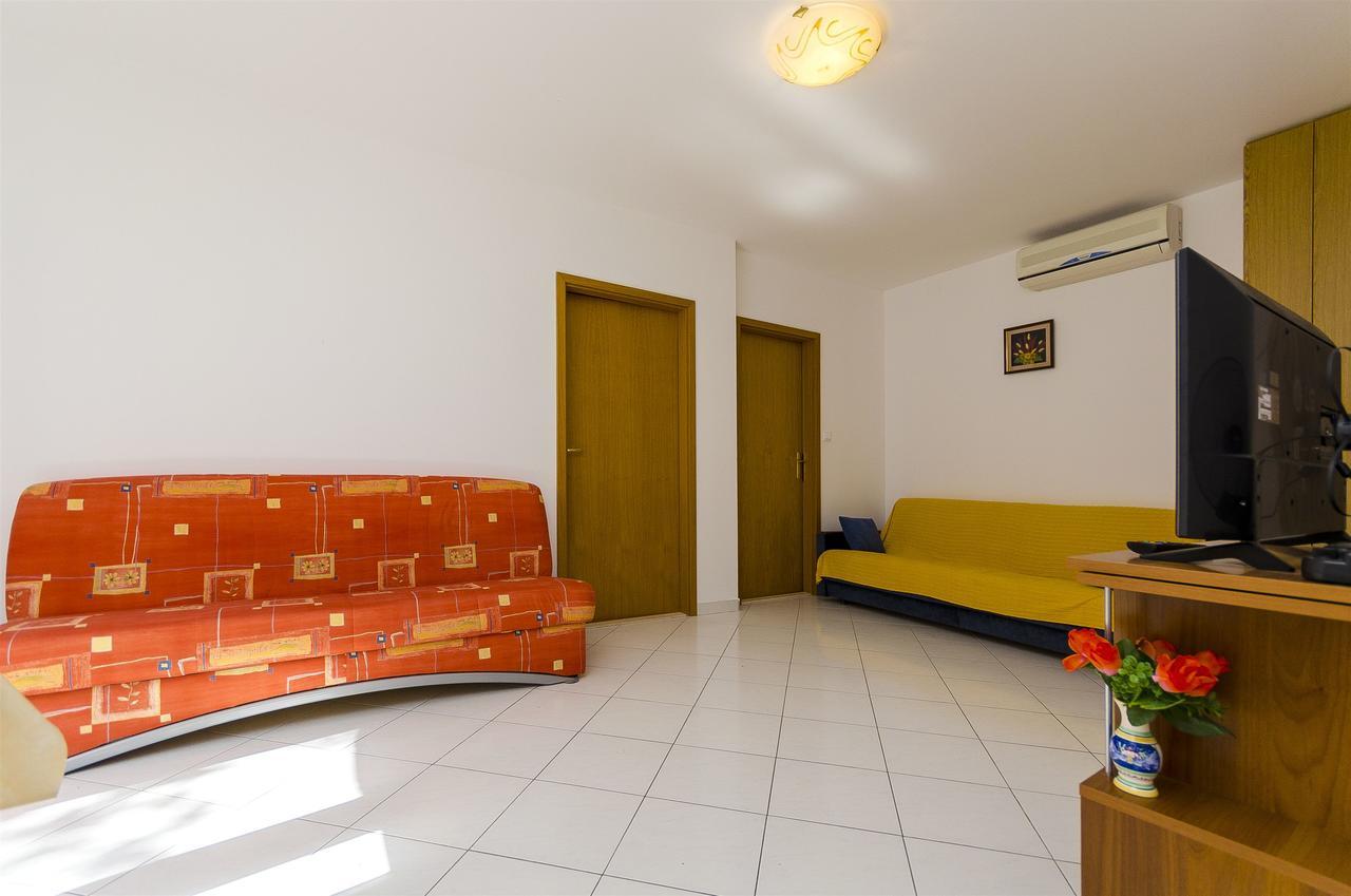 Apartments Krusica Traù Esterno foto